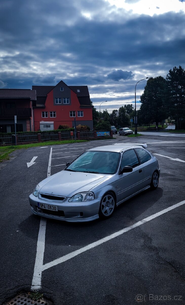 Honda civic 6g