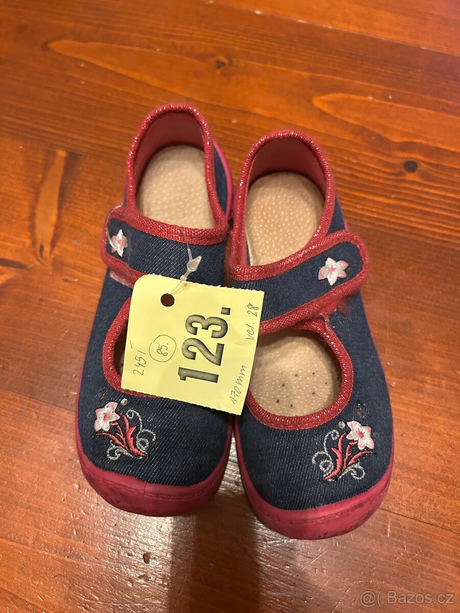 Bačkorky/letní botičky vel. 28 a 29