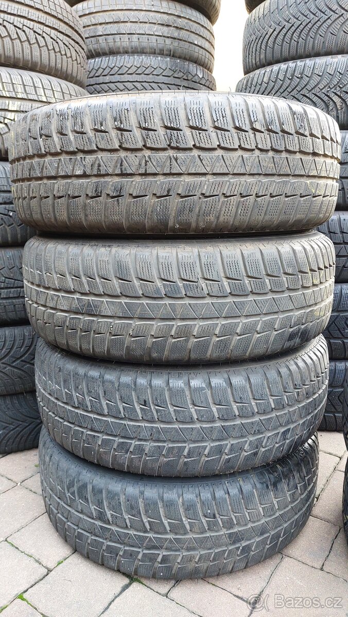 Pneu zimní, 4 ks, rozměr 205/60/16, 92H, zn. FALKEN