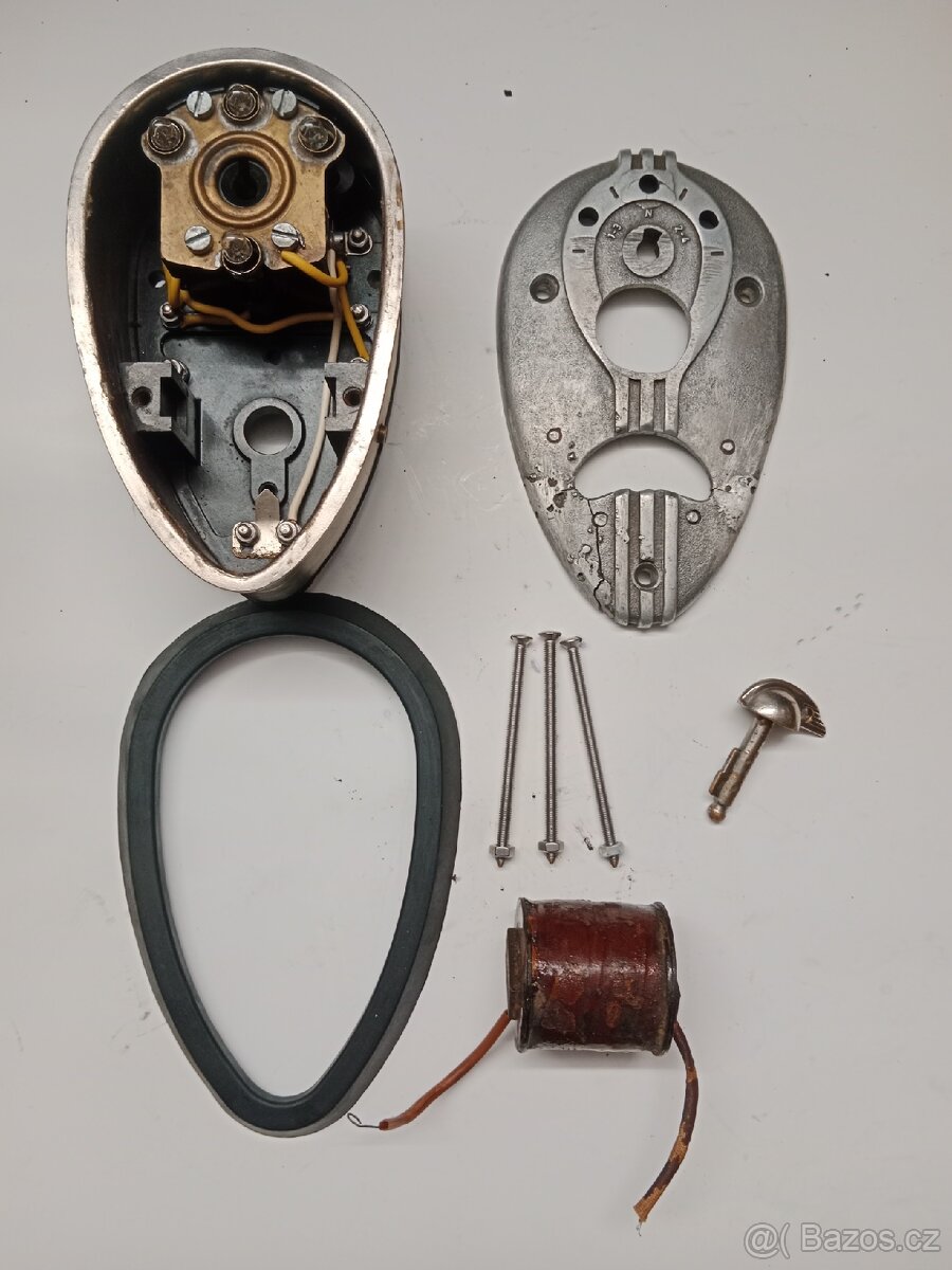 Spínací skříňka JAWA PÉRÁK 250/350 FJ ZBROJOVKA OGAR 350