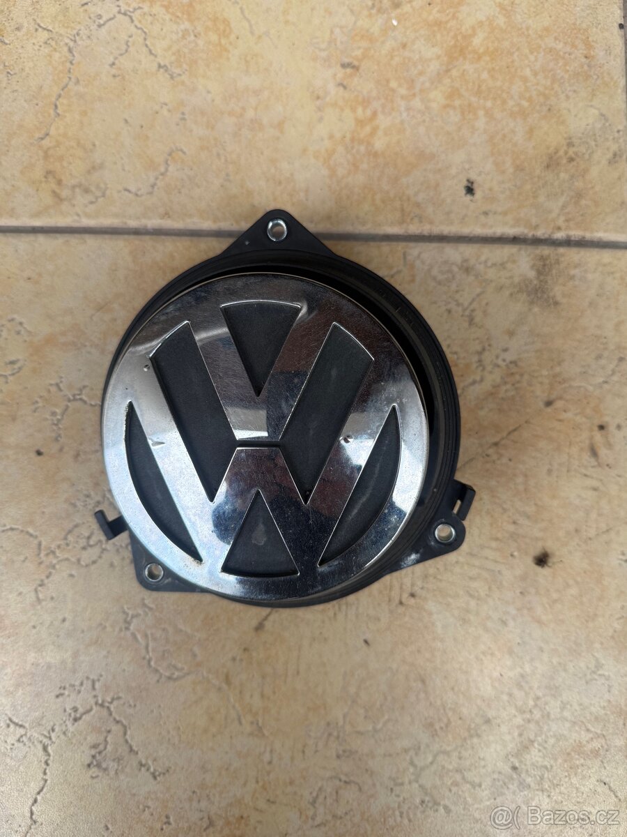 VW Passat B6 znak otevíraní kufru