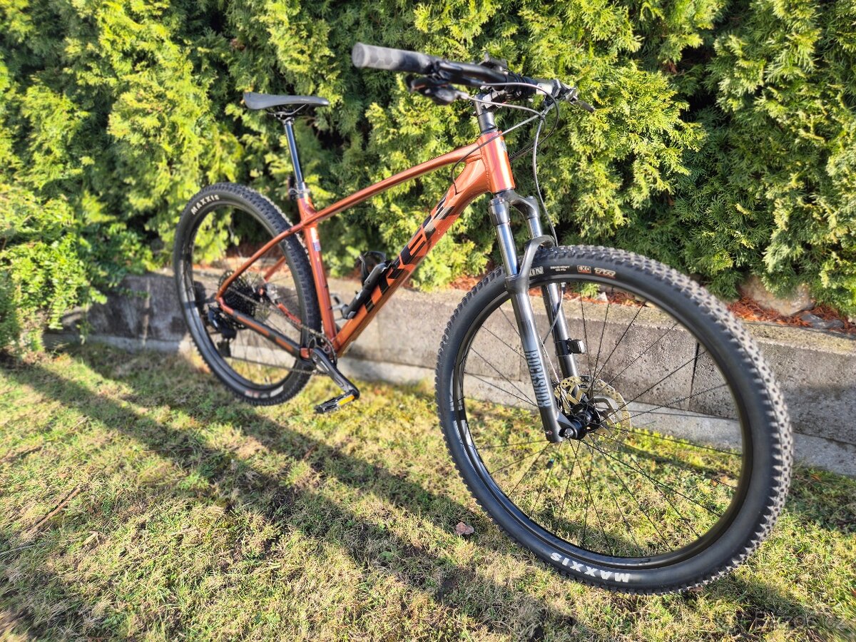 Trek marlin 7