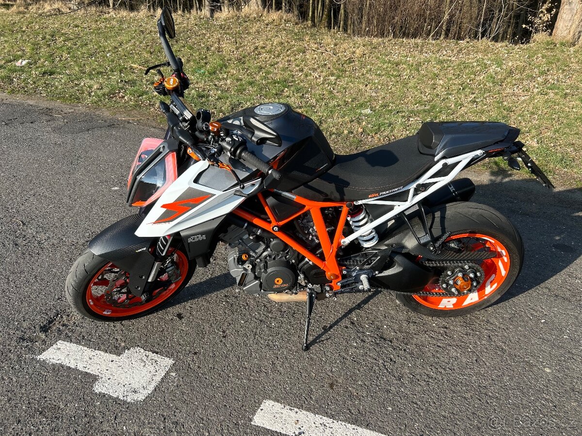 Prodám KTM 1290 Super Duke R