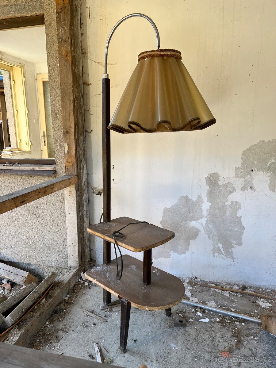 Starožitná stojací lampa (Jindřich Halabala)