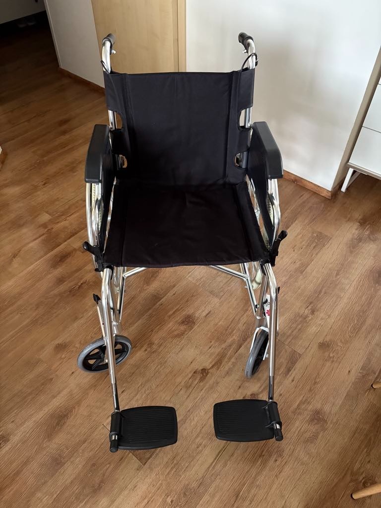 Invalidní vozík