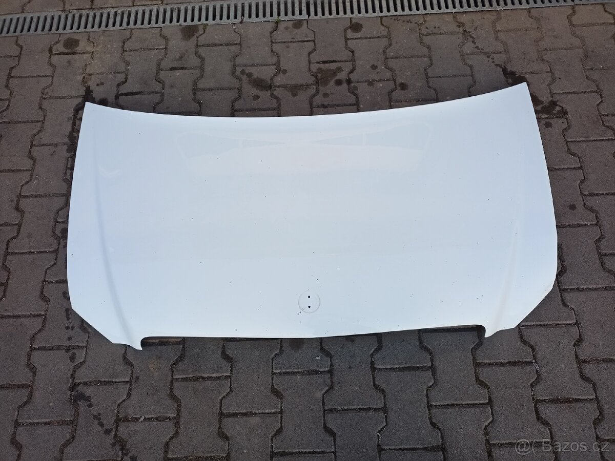Přední kapota mercedes benz viano w639