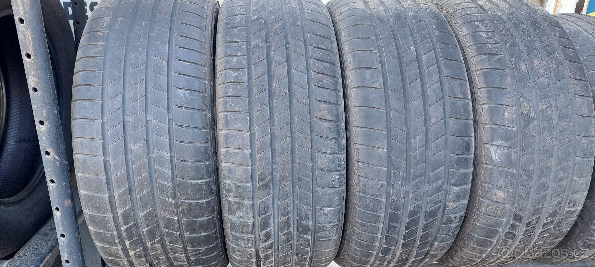 Prodám 205/50 R 17 89V BRIDGESTONE TURANZA T005