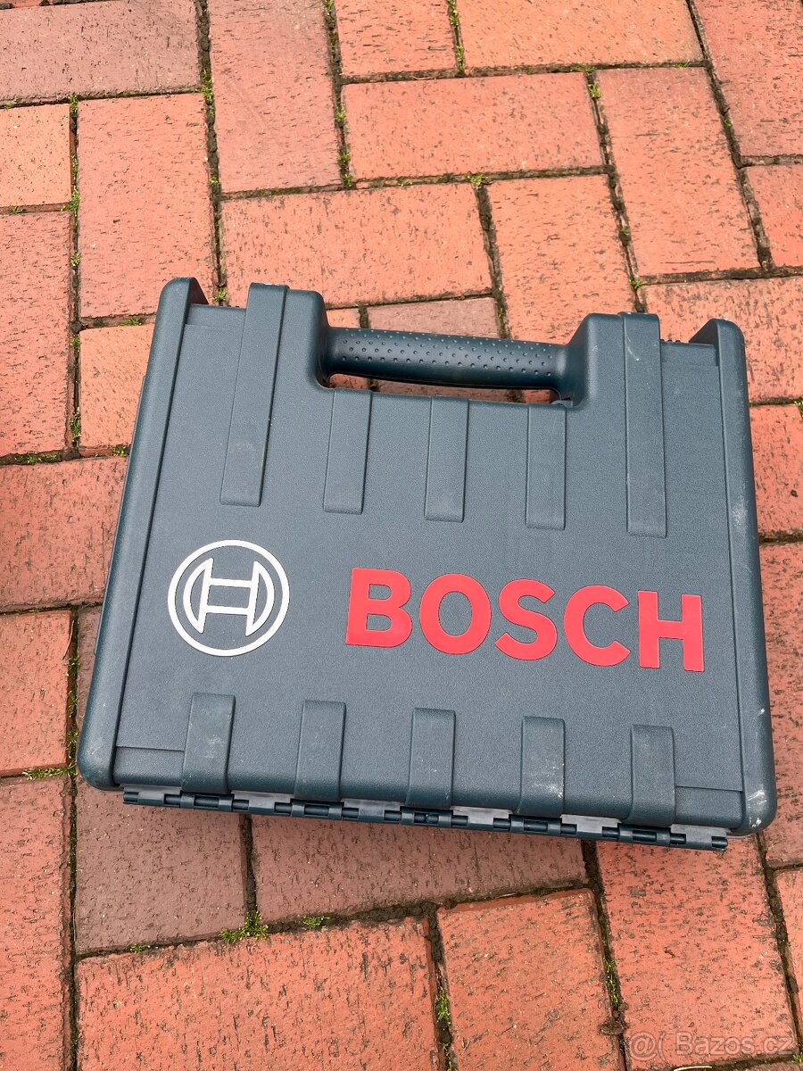 Plasotvý kufr Bosch