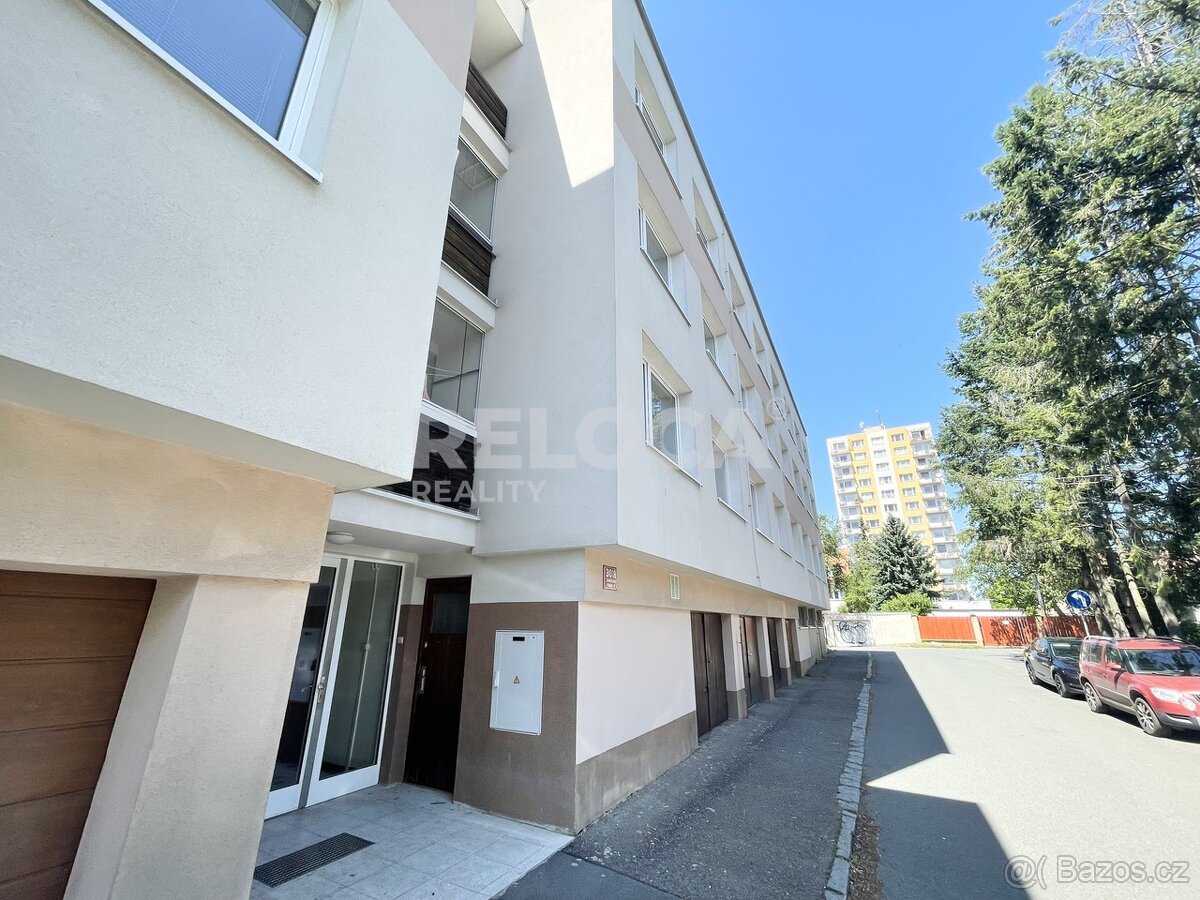 4+kk, 75m2, 18m2 lodžie, Praha 10, Záběhlice, Střemchová ul.