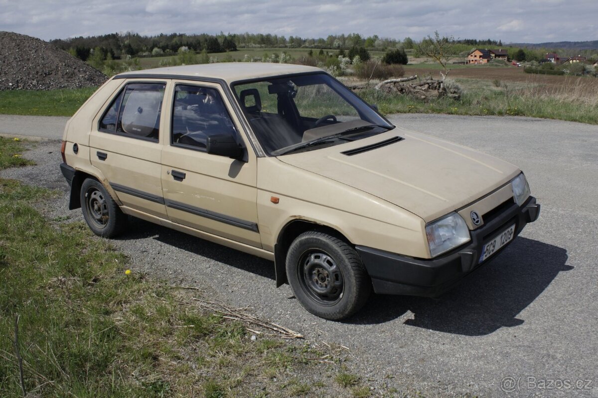 Škoda Favorit 135L