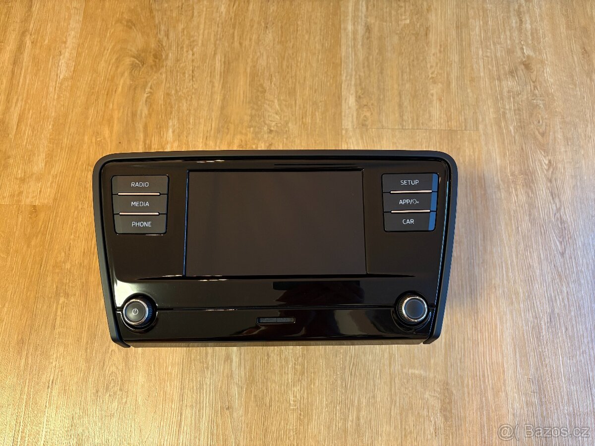 Rádio SWING+ pro Škoda Octavia III. - 5E0035871D