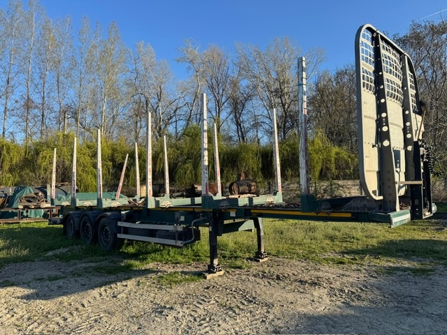 Klanicový návěs Schwarzmüller bouraný lesovůz