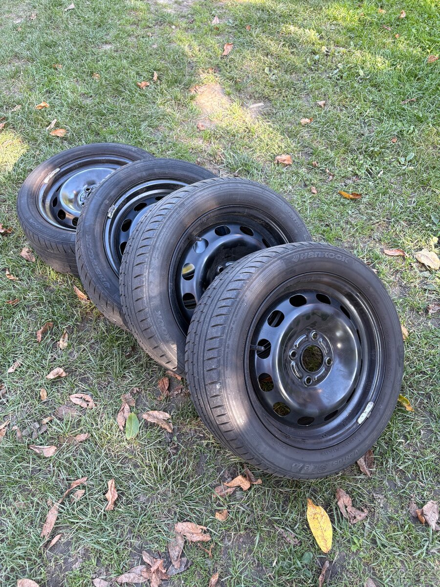Gumy 195/50R15 s disky 4x108