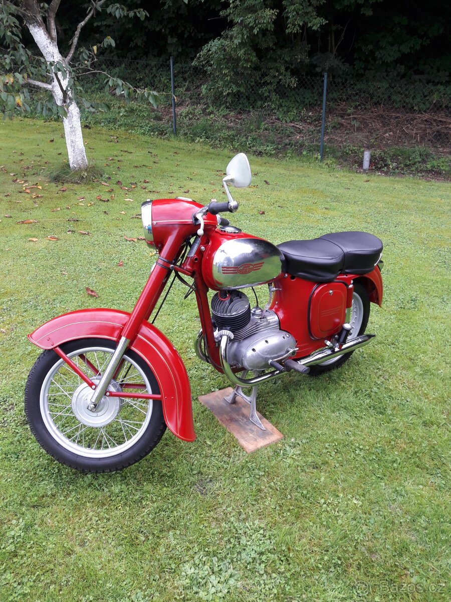 JAWA 175