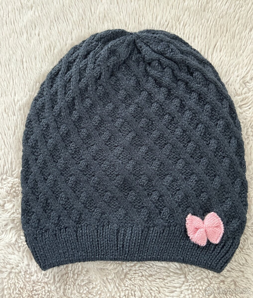 Dívčí čepice tenká vel.134/176 - nová