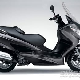 2008 Suzuki burgman 200 náhradní díly bouraný na nášlapy cen