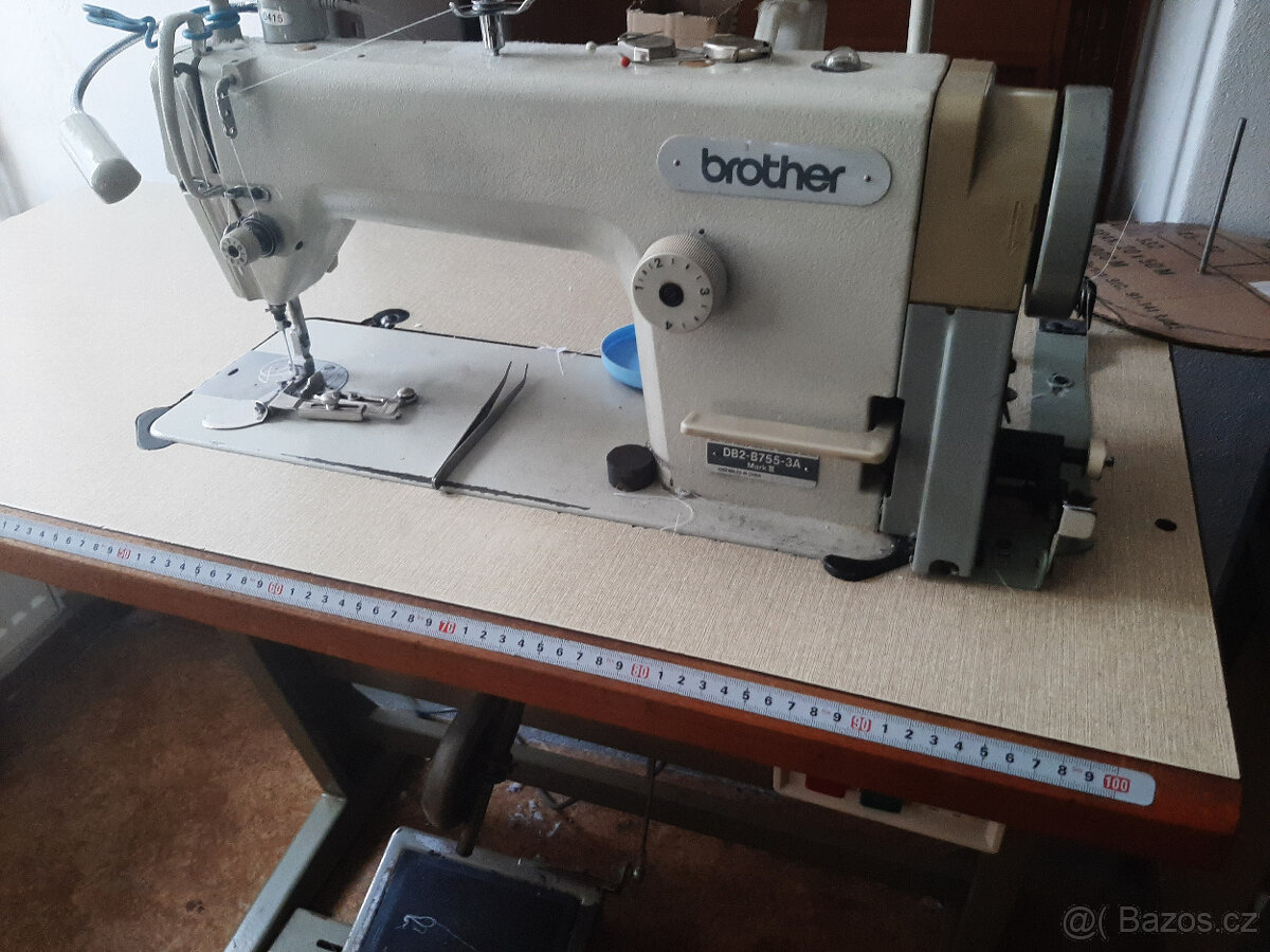 Průmyslový šicí stroj BROTHER jednojehlový