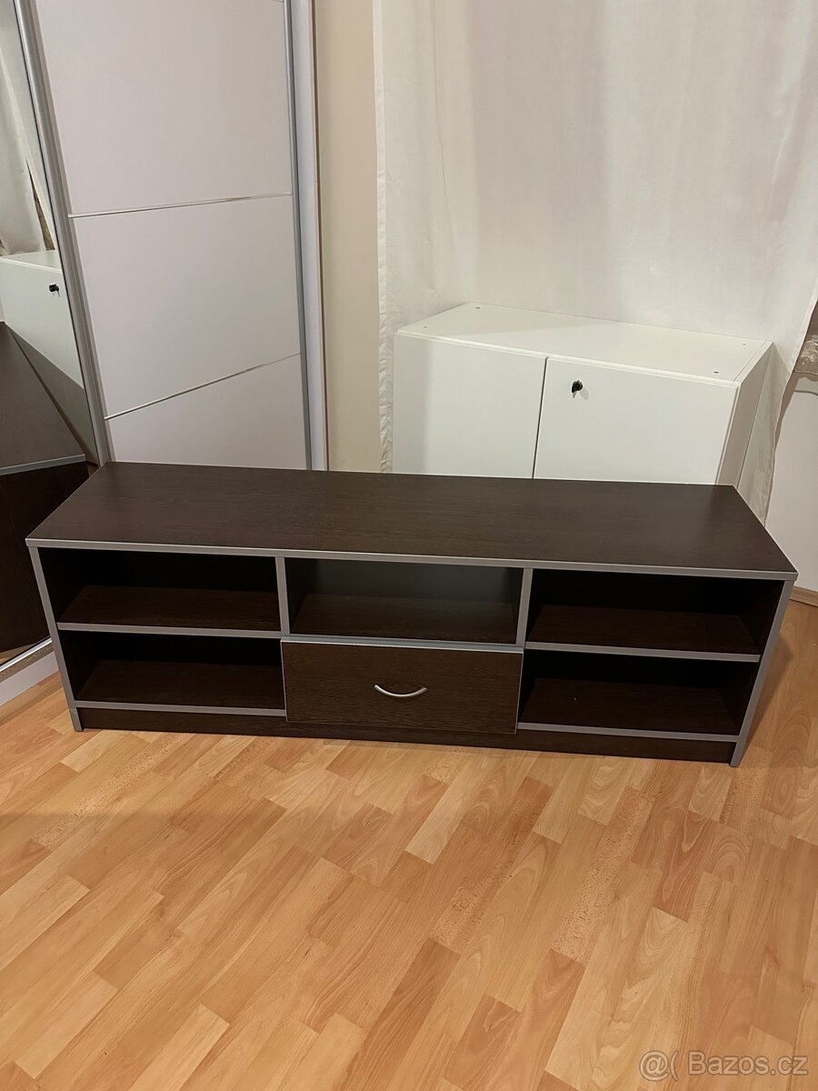 TV stolek/komoda