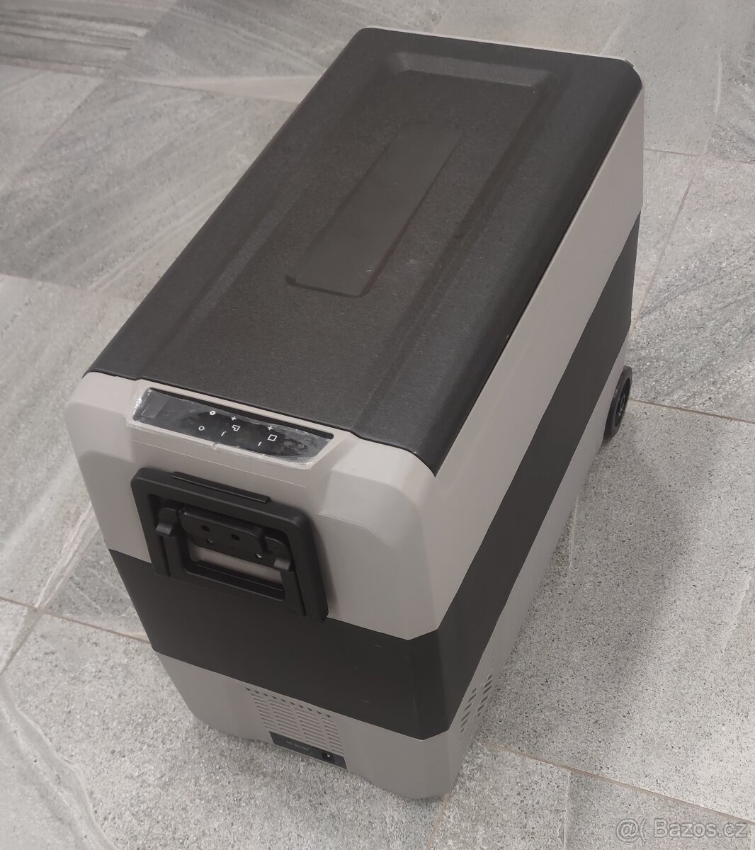 Dvouzonová autolednice 60litru chladí/mrazí