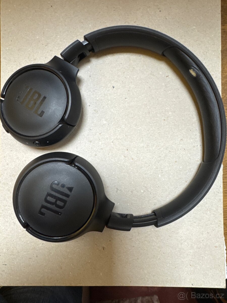 Daruji sluchátka JBL na ND