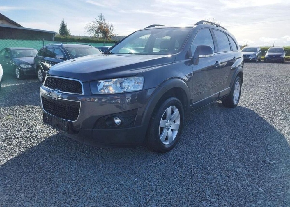 Chevrolet Captiva 2.2 VCDi 7 míst, Polokůže nafta manuál