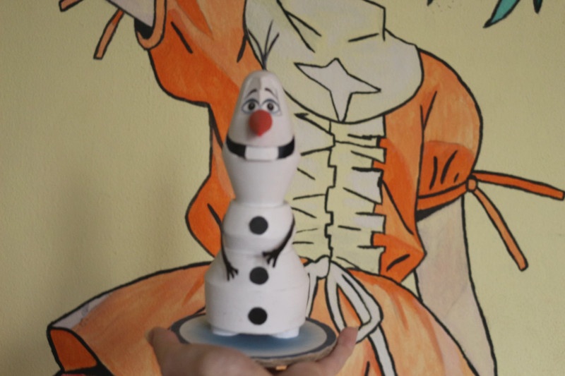 Papírová figurka Olaf ledové království