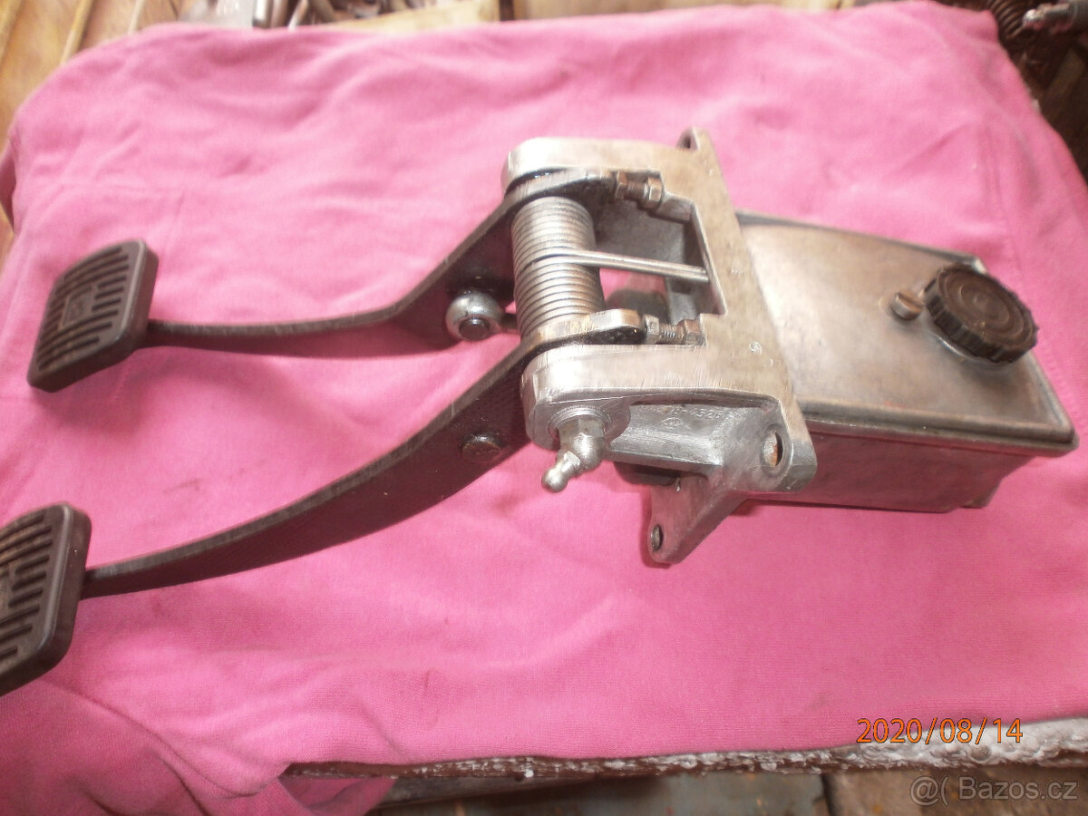 pedalova sestava skoda 1000 mb