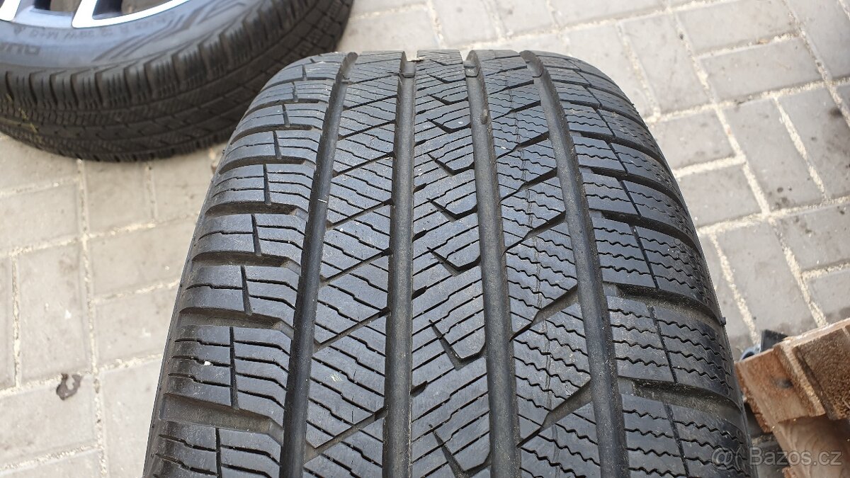 4x Celoroční pneu 235/45 R19 Vredestein Quatrac Pro 2020