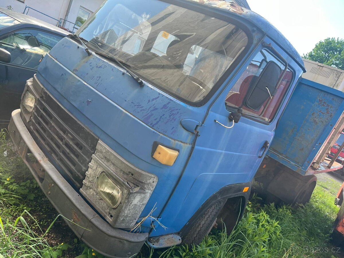 Avia A31
