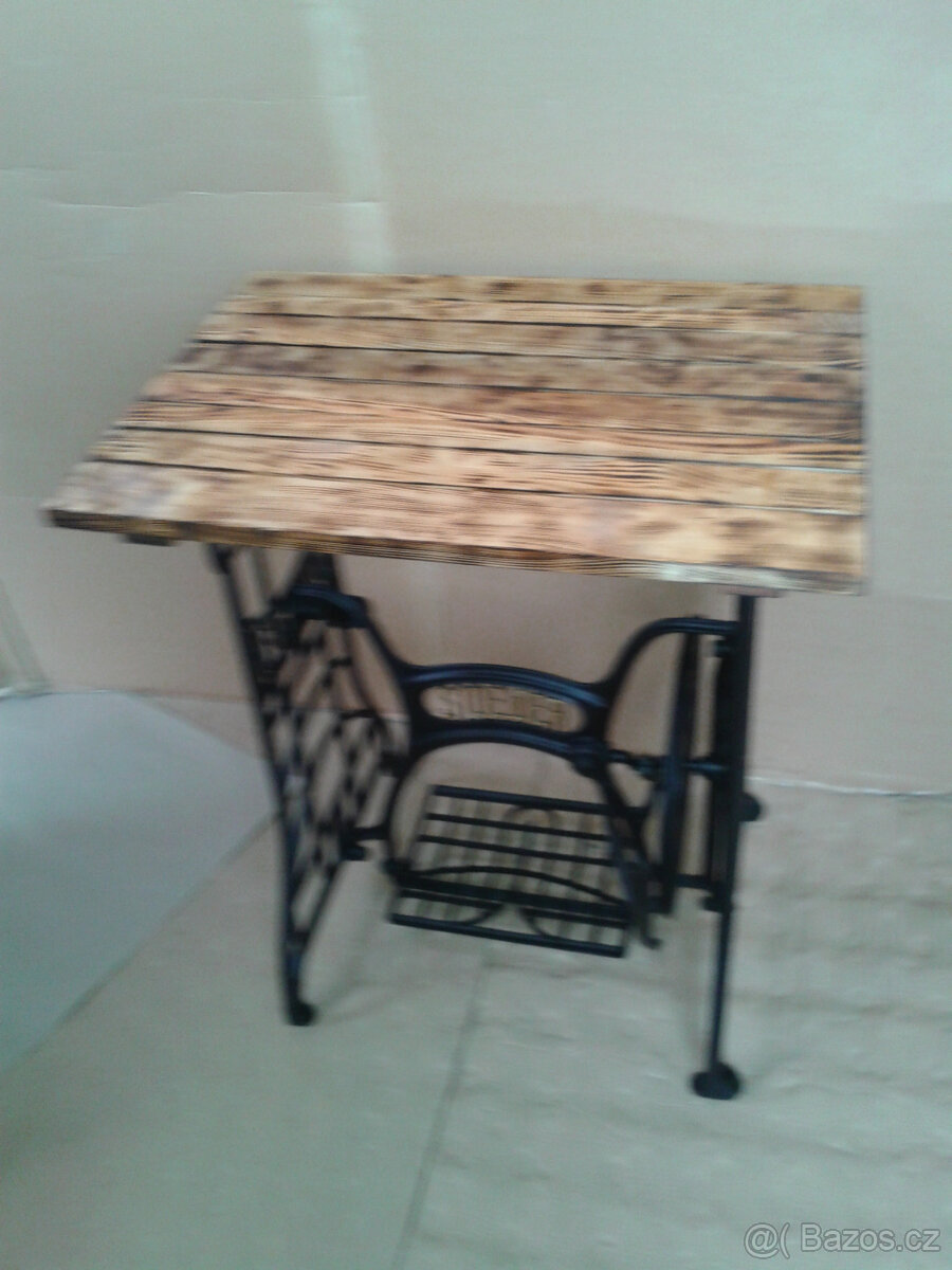 stolek po renovaci