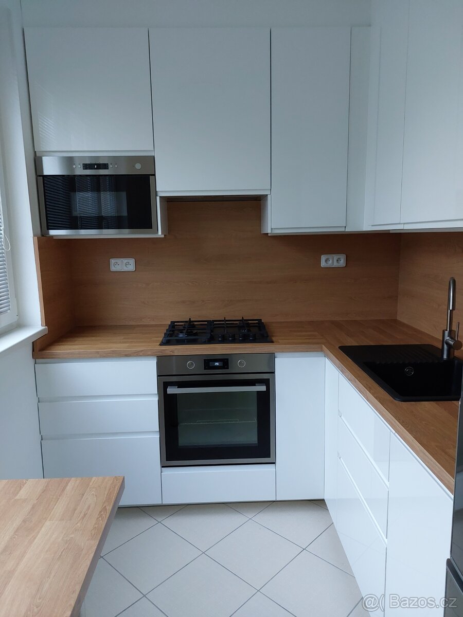 Prodám byt 2+1,57m² ,ul.jirská,Moravska Ostrava