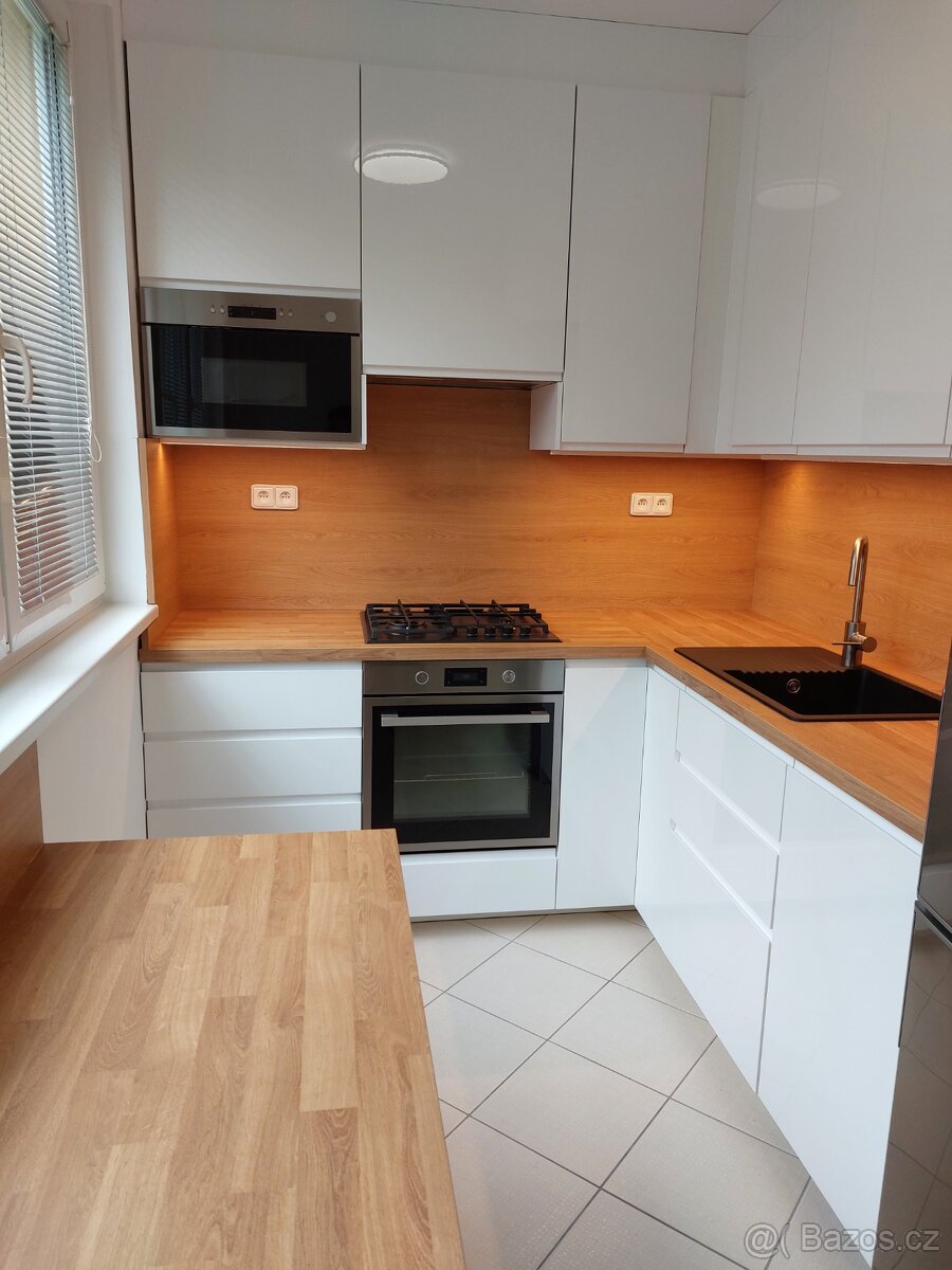 Prodám byt 2+1,57m² ,ul.jirská,Moravska Ostrava