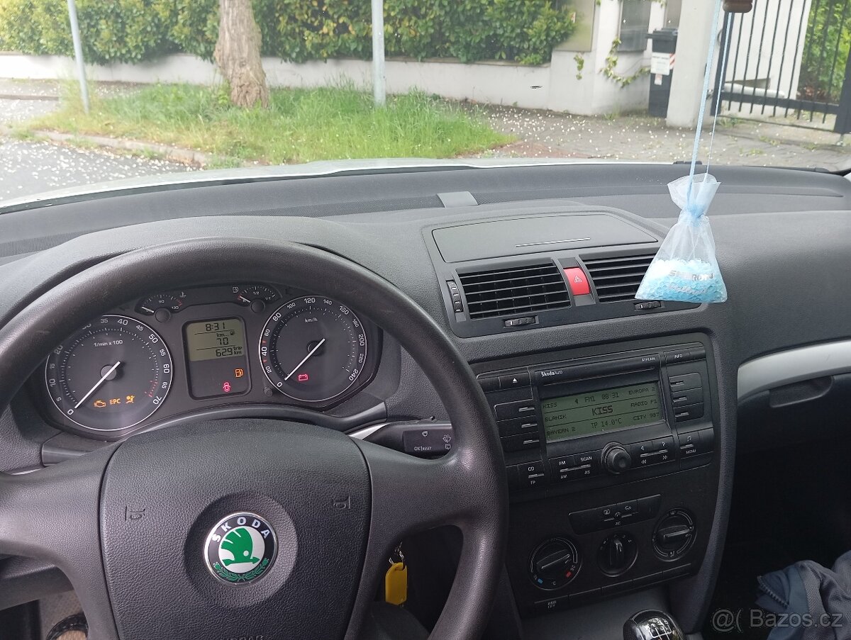 Škoda Octavia combi 1.6Mpi kombi