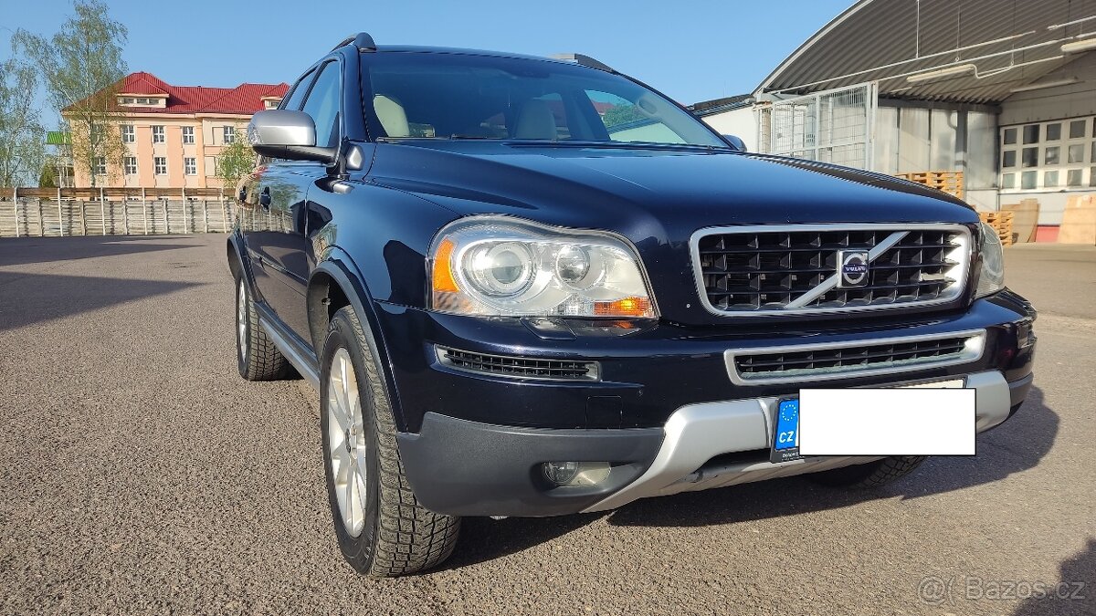 Volvo XC90 R design 8V 4.4 benzín