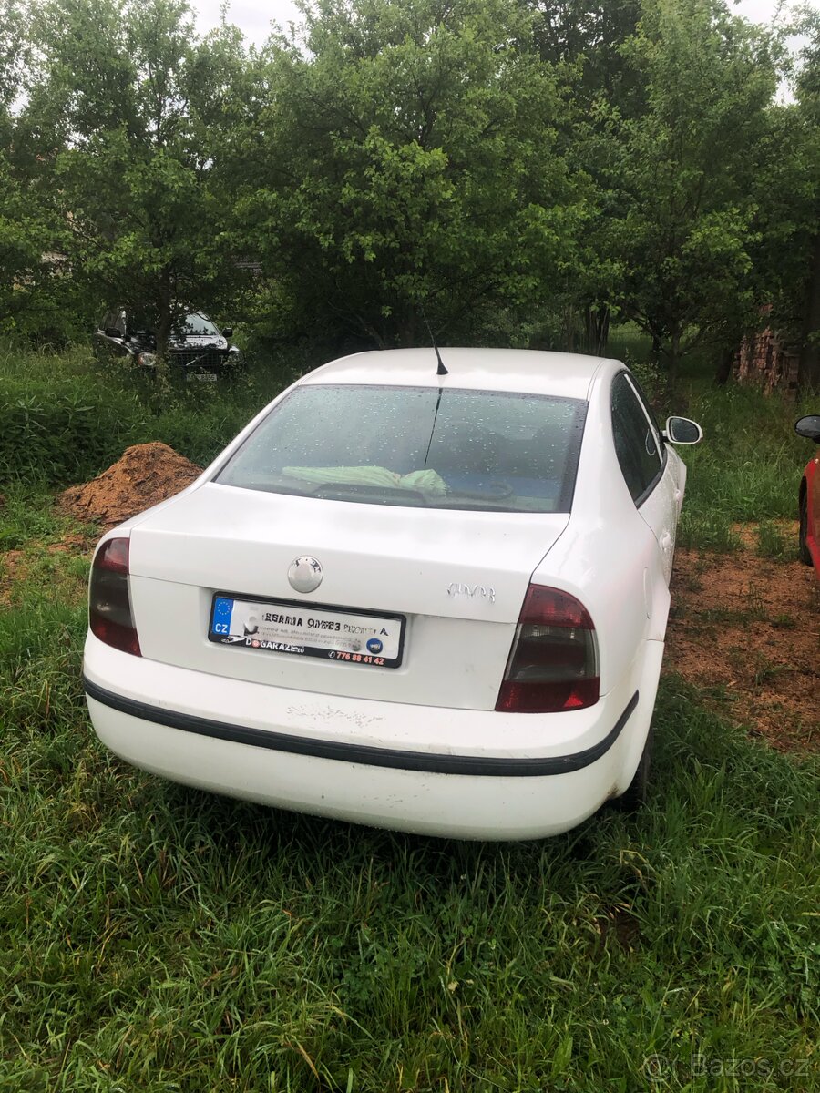 Škoda Superb 1