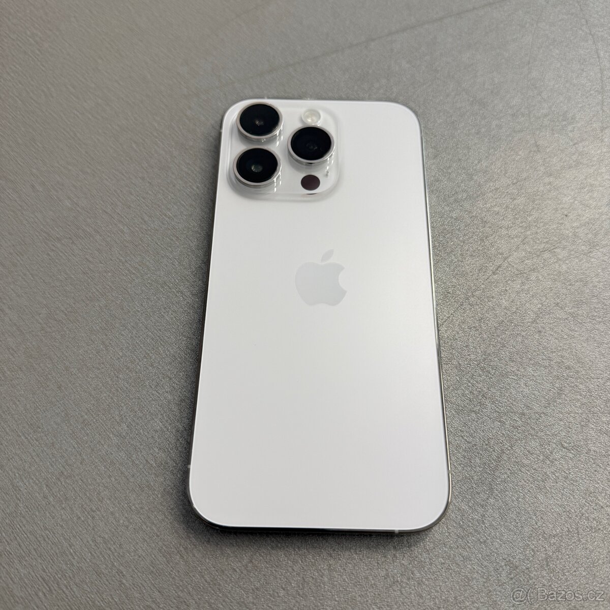 iPhone 14 Pro 256GB silver, jako nový bez škrábance