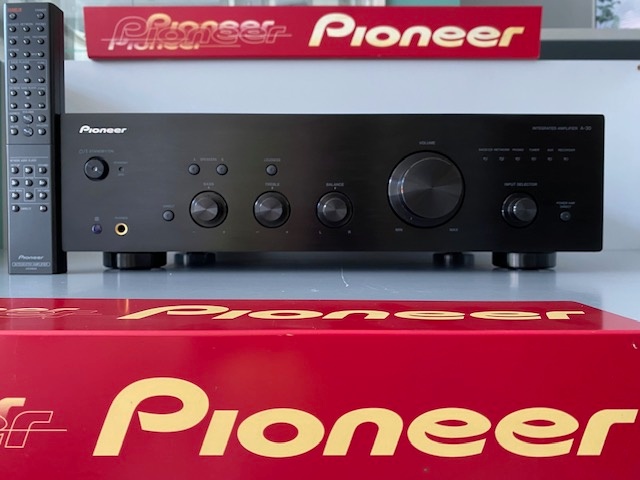 Pioneer A-30-K zesilovač SUPER stav - v záruce