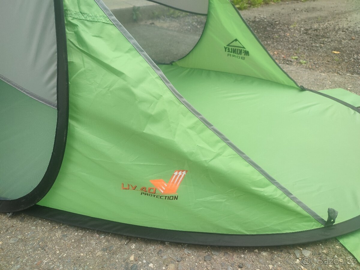 Plážový stan MC Kinley UV 40