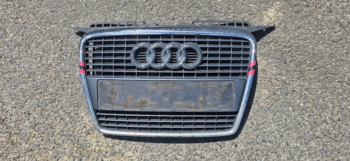 Maska grill mrizka narazniku audi A3 8P Fl