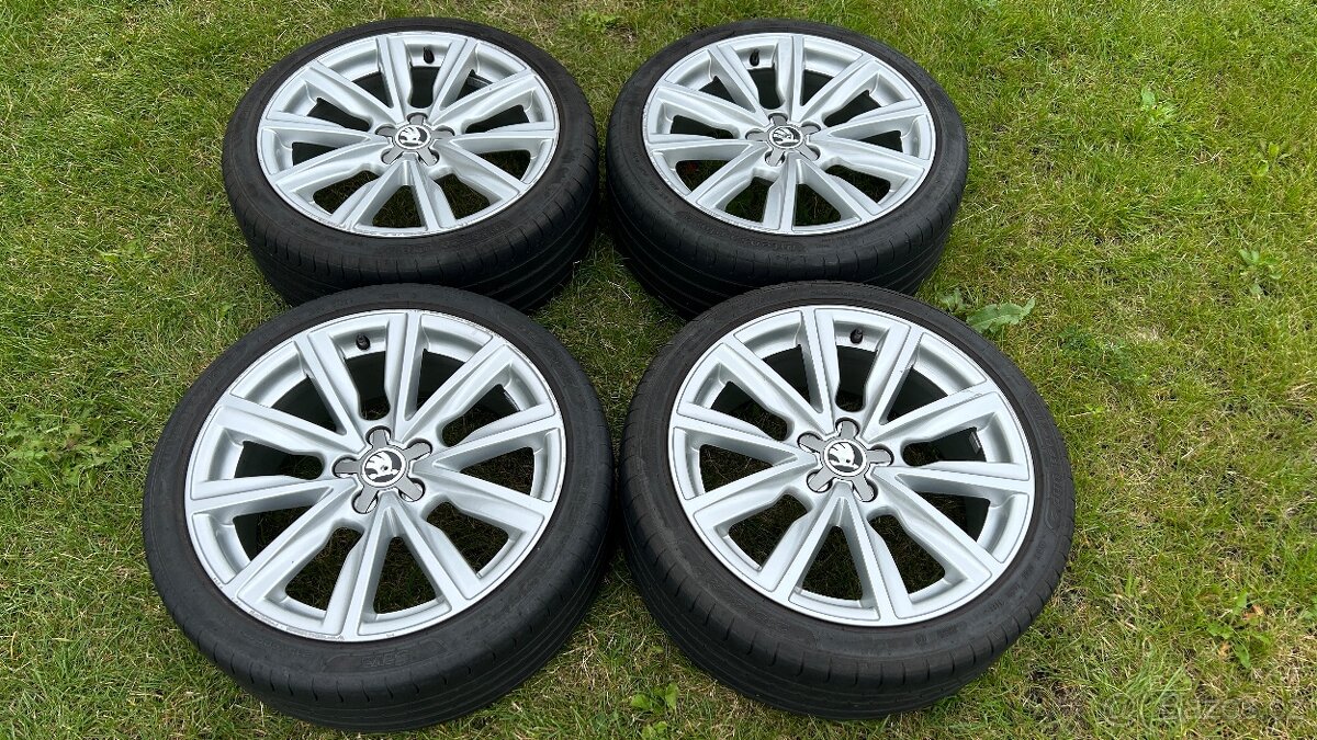 Audi S1 / A1 original kola 17" 8X0601025AL