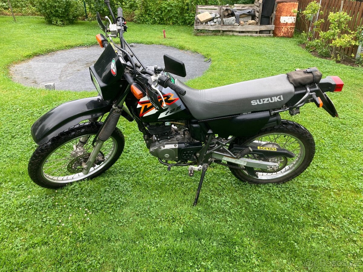 Suzuki DR 125 SE
