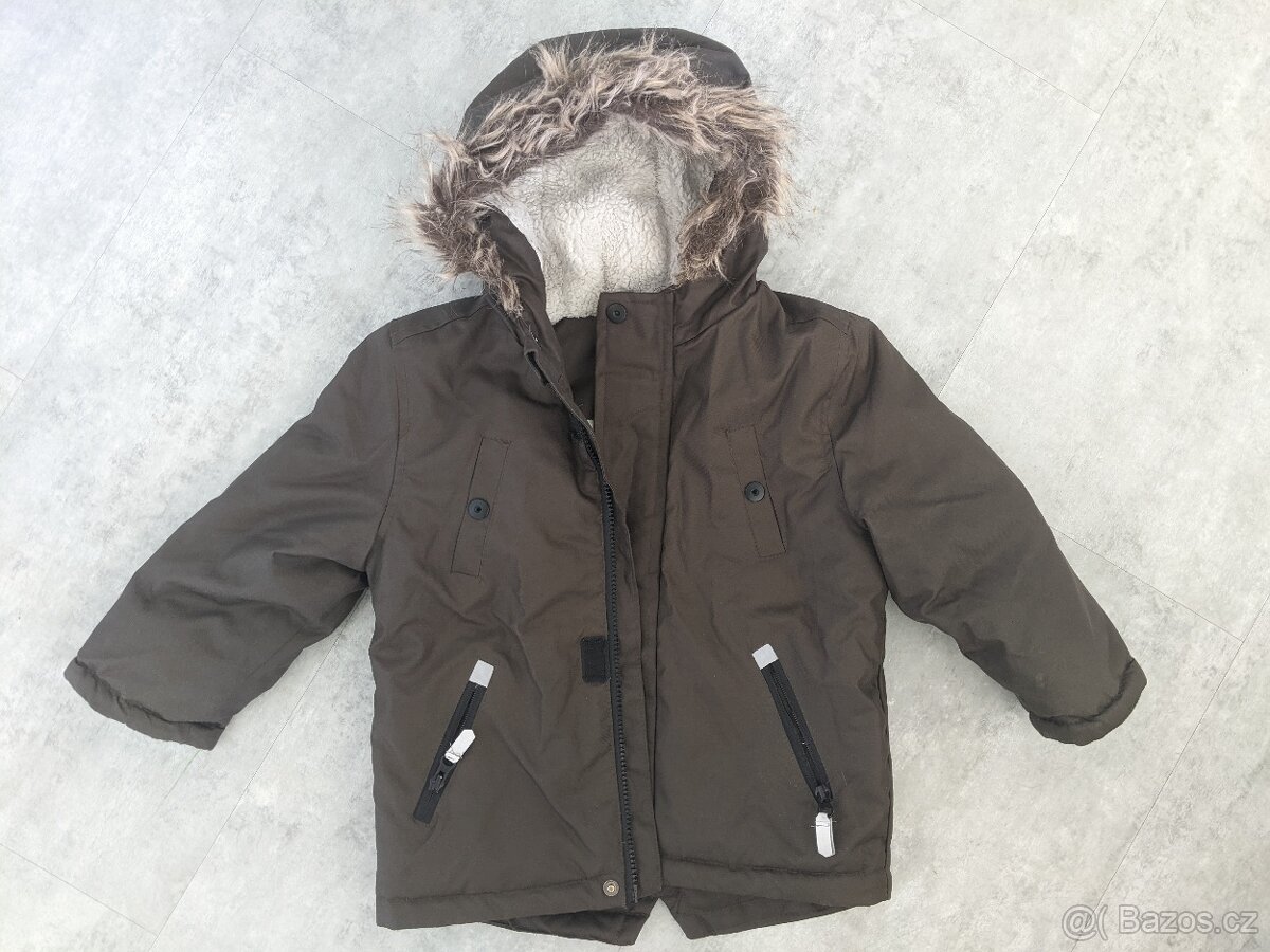 Zimní bunda - parka s kožíškem