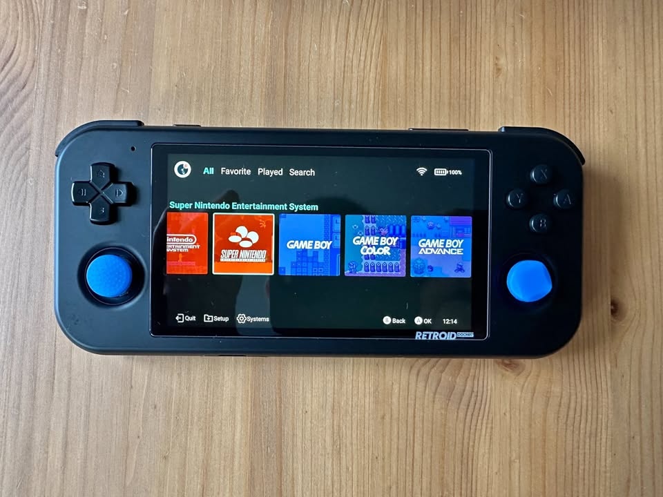 Konzole Retroid Pocket 3+ s 128GB a příslušenstvím