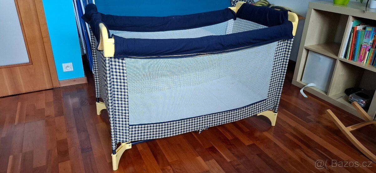 Chicco cestovní skládací postýlka