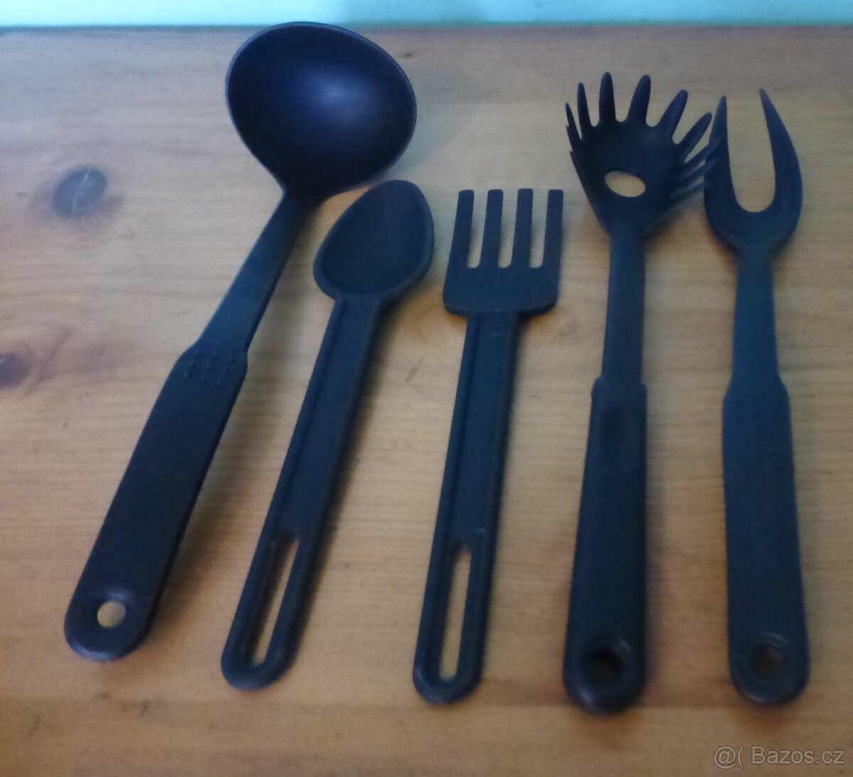 KUCHYŇSKÉ NÁČINÍ - TEFLON