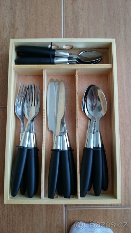 Sada jídelních příborů 16 dílná