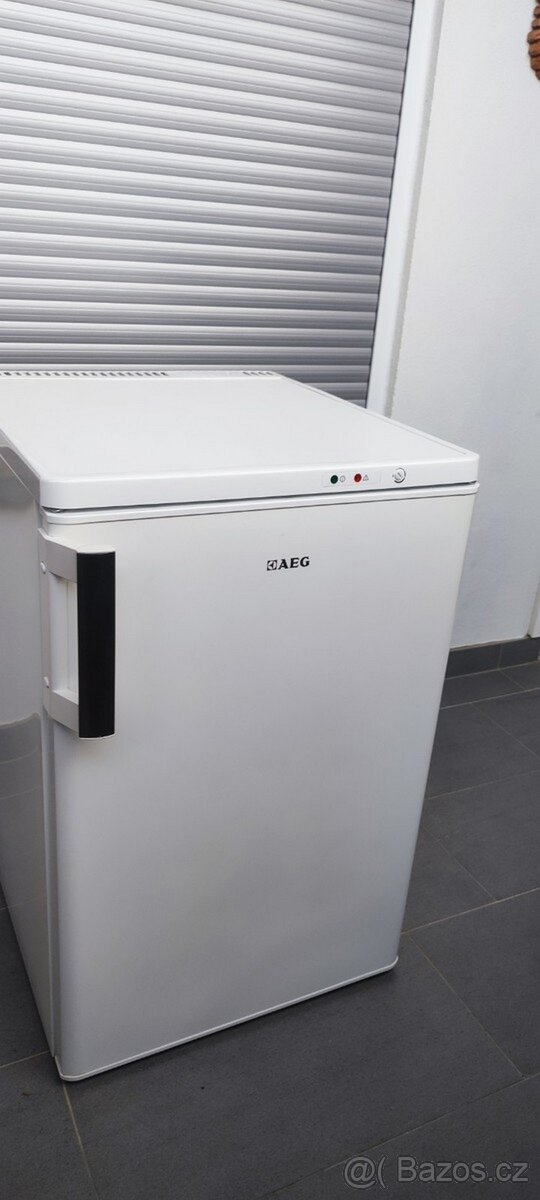 AEG  úsporný mrazák v A+ třídě 110 litrů s dovozem