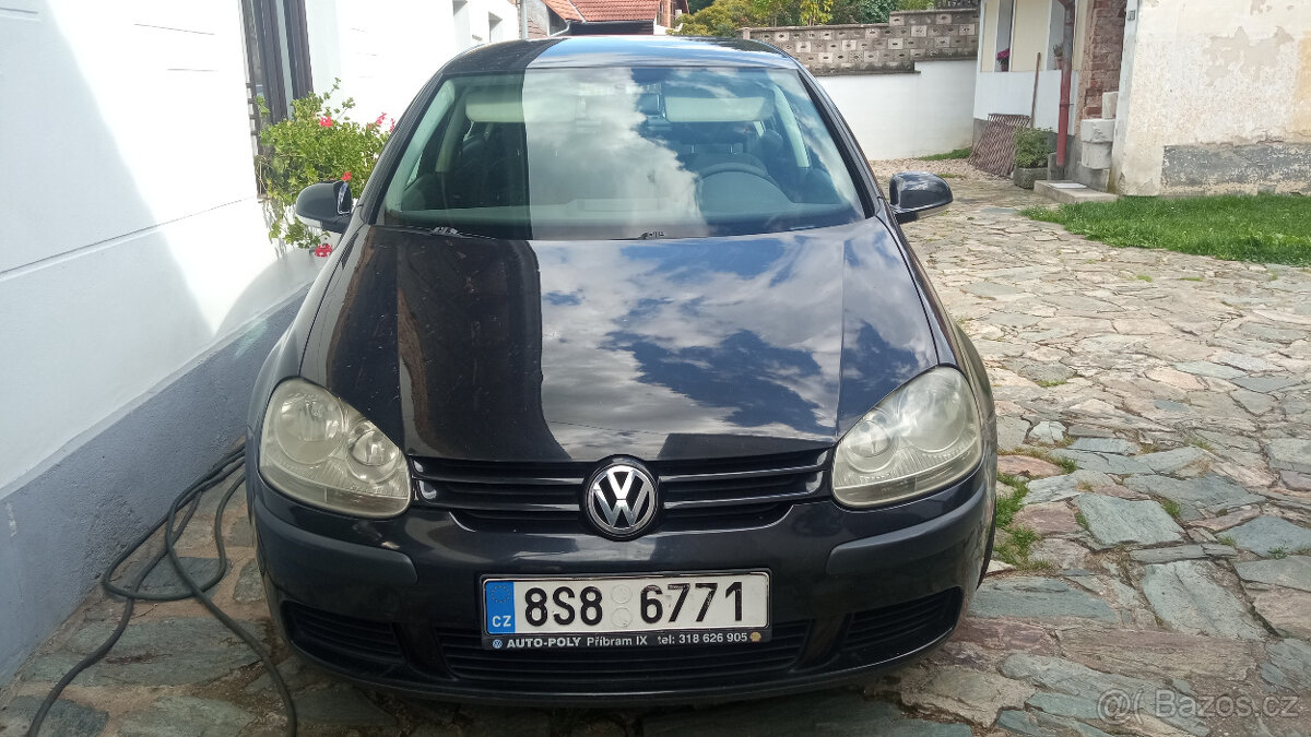 VW GOLF 1,4 / 55 kW