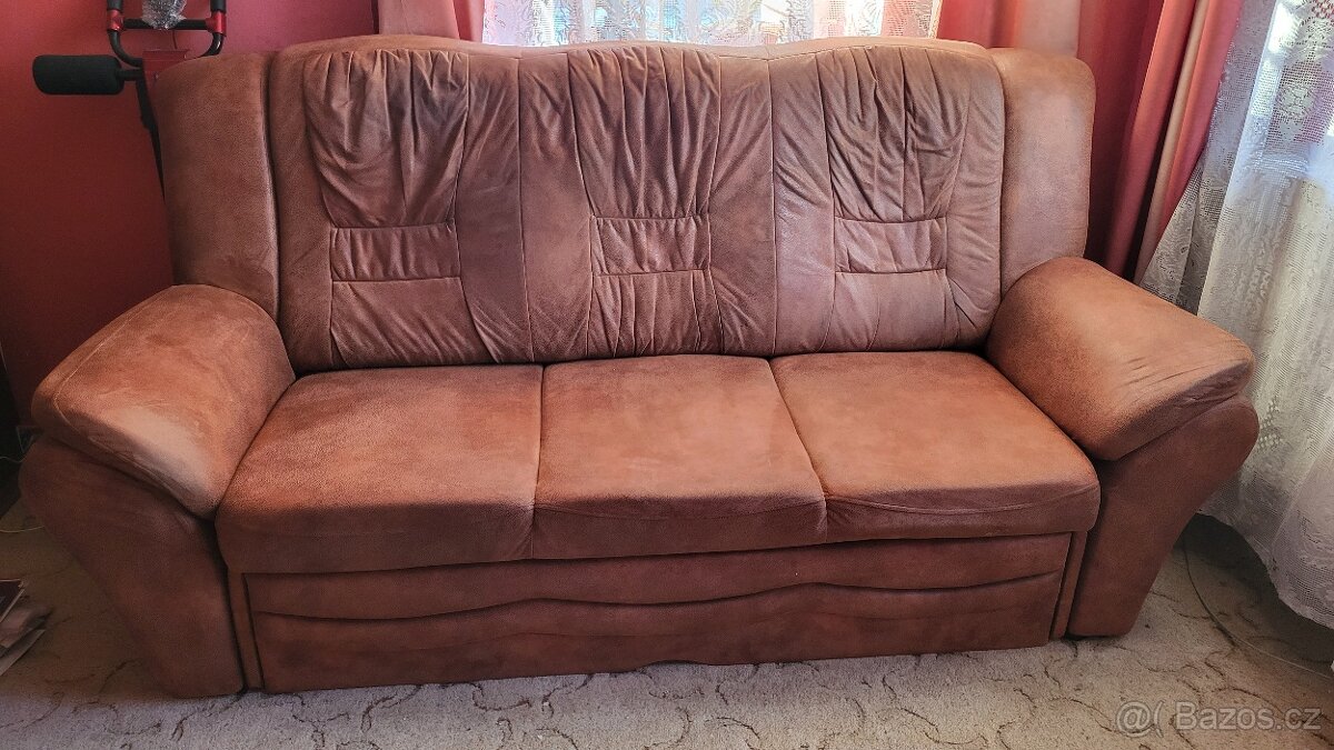 Masivní Gauč, Křeslo, Stolek