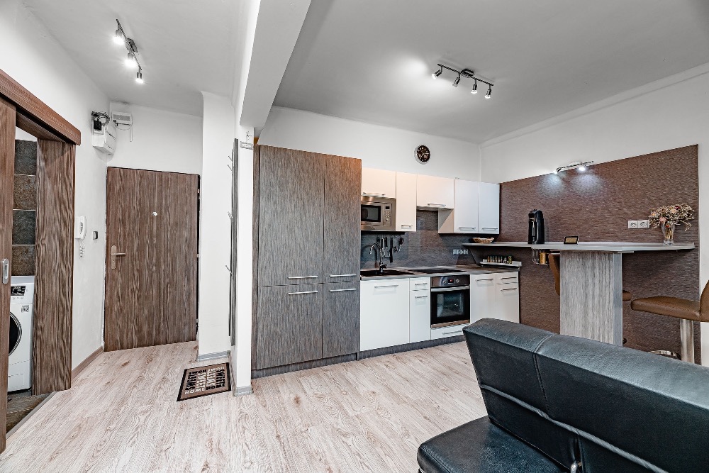 Pronájem bytu 1+kk 38m2, Náchod